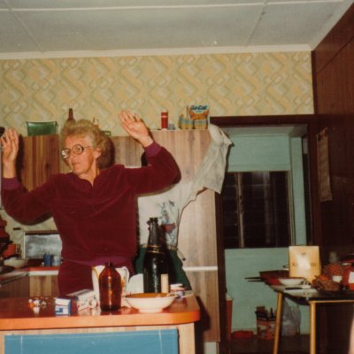 EV in the Kitchen Fergie Rd 4th August 1983