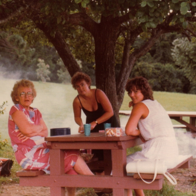 EV Marg Brenda BBQ Mt Glorious 1983