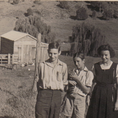 Henry Children on the Farm