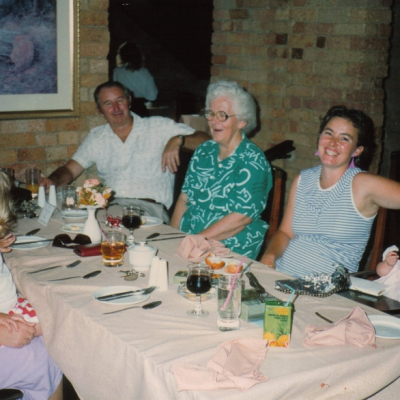 Henry Clan Petrie Terrace 13121987 2